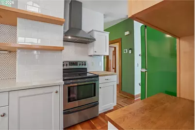 9421 NW Germantown Rd, Portland, OR 97231 - Photo 16