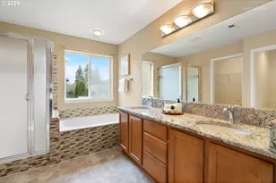 807 NW Brookhill St, Hillsboro, OR 97124 - Photo 26