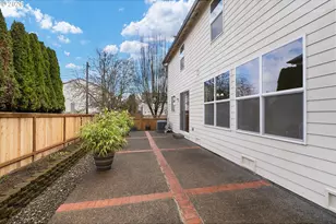 807 NW Brookhill St, Hillsboro, OR 97124 - Photo 40