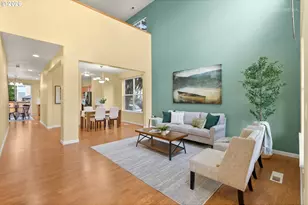 807 NW Brookhill St, Hillsboro, OR 97124 - Photo 4