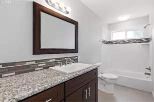 9125 N Geneva Ave, Portland, OR 97203 - Photo 26