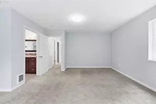 9125 N Geneva Ave, Portland, OR 97203 - Photo 18