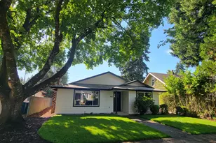 945 18th St, Salem, OR 97301 - Photo 32