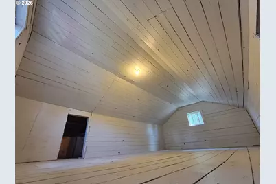 945 18th St, Salem, OR 97301 - Photo 26