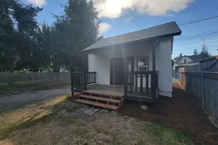 945 18th St, Salem, OR 97301 - Photo 20