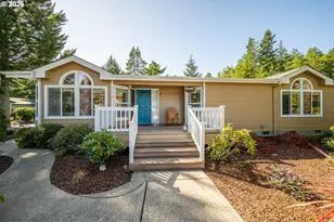 882 Western Way, Florence, OR 97439 - Photo 2