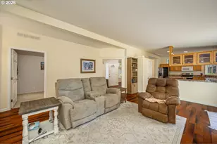 882 Western Way, Florence, OR 97439 - Photo 14