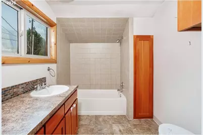 901 N Main Ave, Ridgefield, WA 98642 - Photo 14