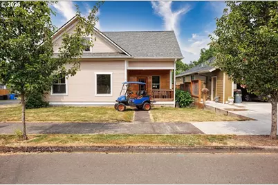 901 N Main Ave, Ridgefield, WA 98642 - Photo 2