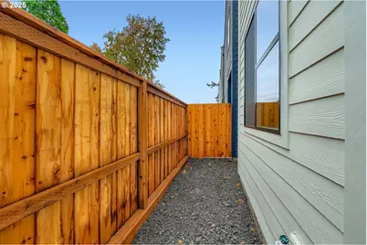 7758 SW Bonita Rd, Tigard, OR 97224 - Photo 16