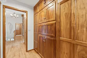 21645 NE McCormick Hill Rd, Hillsboro, OR 97123 - Photo 26