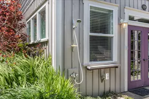 2586 SW Anemone Ave, Lincoln City, OR 97367 - Photo 30