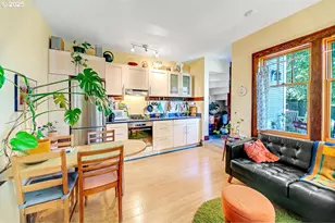 3821 N Gantenbein Ave, Portland, OR 97227 - Photo 26