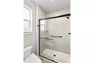 60896 SE Epic Pl SE, Bend, OR 97702 - Photo 16