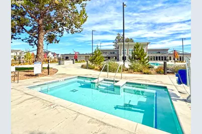 60896 SE Epic Pl SE, Bend, OR 97702 - Photo 40