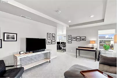 60896 SE Epic Pl SE, Bend, OR 97702 - Photo 22