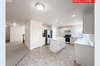 451 NW Yosemite Ter, Beaverton, OR 97006 - Photo 2