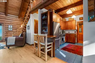 2300 Elder Rd, Hood River, OR 97031 - Photo 18