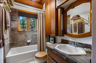 2300 Elder Rd, Hood River, OR 97031 - Photo 26