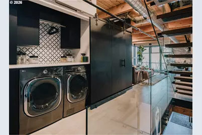 725 NW Flanders St #405, Portland, OR 97209 - Photo 22