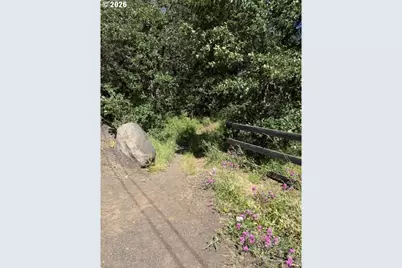 5814 Iowa Dr, Hood River, OR 97031 - Photo 28