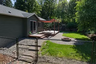 5814 Iowa Dr, Hood River, OR 97031 - Photo 20