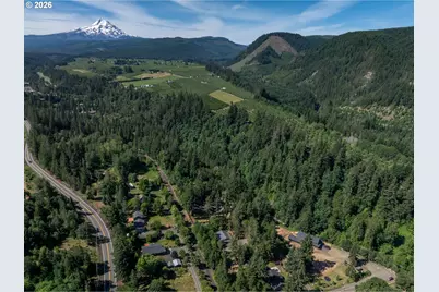 5814 Iowa Dr, Hood River, OR 97031 - Photo 26