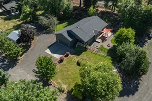 5814 Iowa Dr, Hood River, OR 97031 - Photo 16