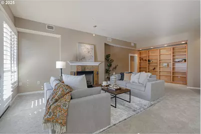 11525 SE Bateleur Way, Happy Valley, OR 97086 - Photo 10