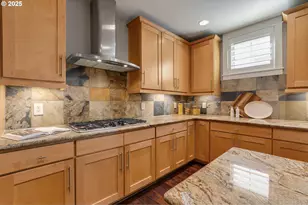 11525 SE Bateleur Way, Happy Valley, OR 97086 - Photo 20