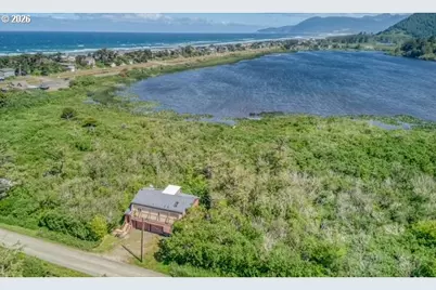 401 N 6th Ave, Rockaway Beach, OR 97136 - Photo 40