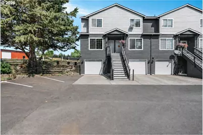 255 N 18th St #C1, Saint Helens, OR 97051 - Photo 1