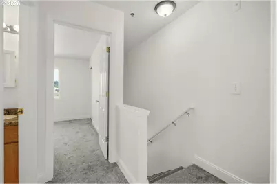 255 N 18th St #C1, Saint Helens, OR 97051 - Photo 14