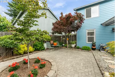 17948 SW Robert Ln, Beaverton, OR 97078 - Photo 24