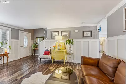 17948 SW Robert Ln, Beaverton, OR 97078 - Photo 4