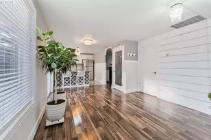 17948 SW Robert Ln, Beaverton, OR 97078 - Photo 10