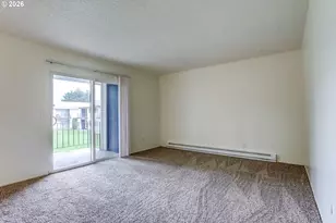 19511 NE Halsey St, Portland, OR 97230 - Photo 10