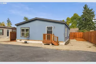 4924 E St, Springfield, OR 97478 - Photo 2