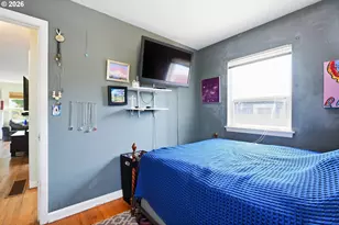 9128 SE Market St, Portland, OR 97216 - Photo 22