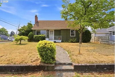 9128 SE Market St, Portland, OR 97216 - Photo 2