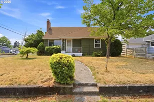 9128 SE Market St, Portland, OR 97216 - Photo 2