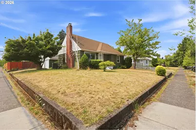 9128 SE Market St, Portland, OR 97216 - Photo 4