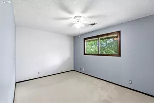 330 NE 17th Ave, Hillsboro, OR 97124 - Photo 30