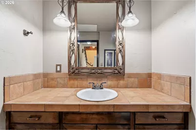 330 NE 17th Ave, Hillsboro, OR 97124 - Photo 20