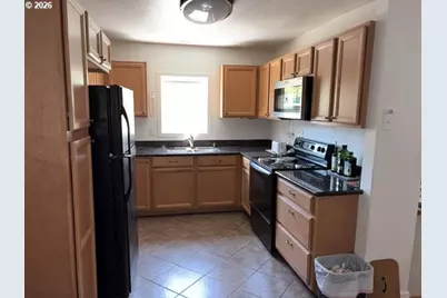 122 Grassy Ln, Roseburg, OR 97470 - Photo 14