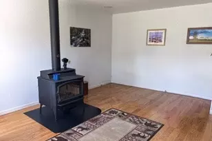 122 Grassy Ln, Roseburg, OR 97470 - Photo 12