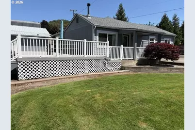 122 Grassy Ln, Roseburg, OR 97470 - Photo 2
