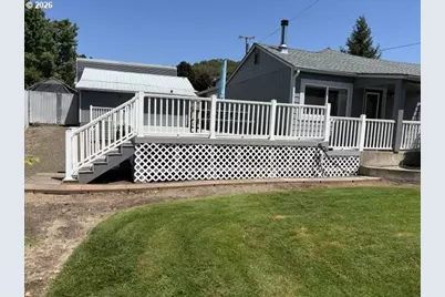 122 Grassy Ln, Roseburg, OR 97470 - Photo 4