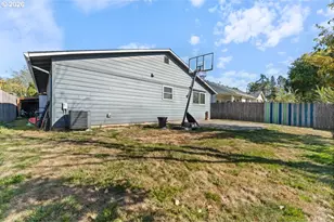 15935 SE Arista Dr, Milwaukie, OR 97267 - Photo 34