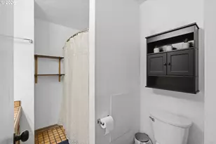 3793 Fir St, North Bend, OR 97459 - Photo 16